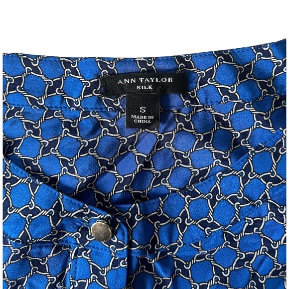 Ann Taylor Size Small 100% Silk Chain Link Print 3/4 Sleeves Blouse Top - Picture 6 of 8